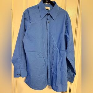 Men’s bundle- 2 dress shirts 32/33 van Heussen brand- gray & blue- NWOT